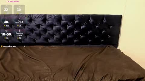 Snapshot of zammcito_ chatting on 02.10.25 zamm online show from 02.10.25