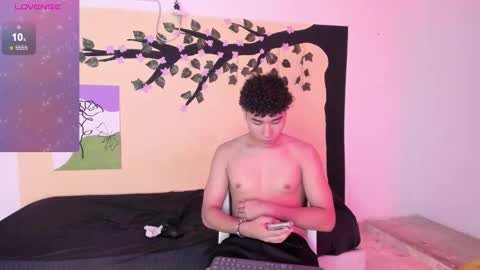 Snapshot of zammcito_ chatting on 03.06.25 zamm online show from 03.06.25