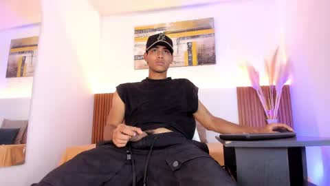 Zander online show from 05.06.26