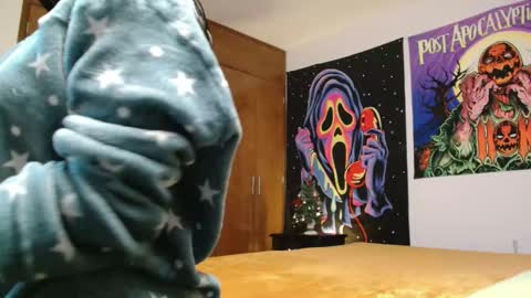 zandra6ghal online show from 12.15.25