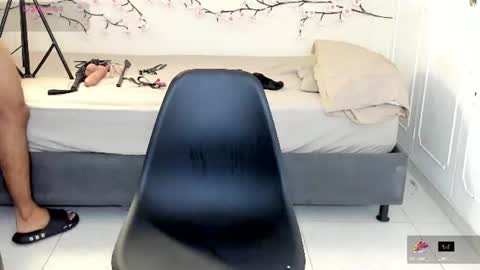 Zane Lux online show from 08.04.26