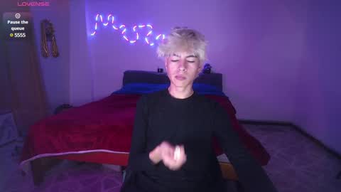 Snapshot of zanty2308 chatting on 01.07.25 Tiiago Mallz online show from 01.07.25