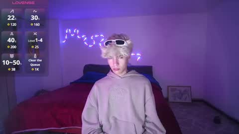 Snapshot of zanty2308 chatting on 01.12.25 Tiiago Mallz online show from 01.12.25