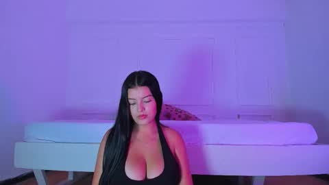 Snapshot of zara_n_kai chatting on 11.06.25 zara_n_kai online show from 11.06.25