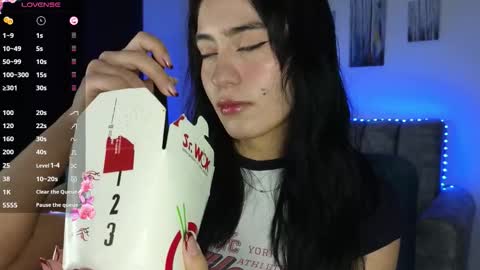 zaradames_ online show from 10.24.25