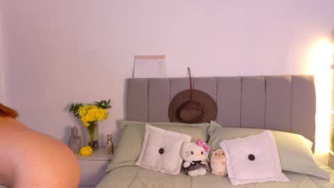 Snapshot of zarah_cutee chatting on 03.27.26 zarah online show from 03.27.26