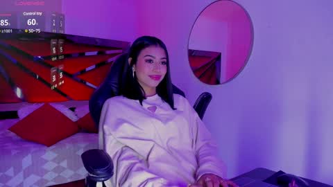 Zara Lim  online show from 01.21.25