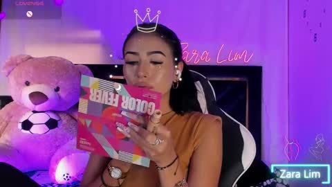 Zara Lim  online show from 09.13.25