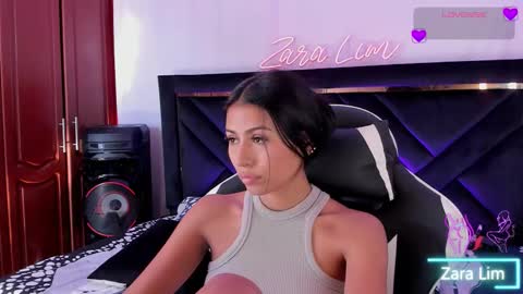 Zara Lim  online show from 10.14.25