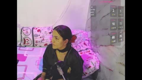 Snapshot of zaraluxx chatting on 01.06.26 zaraluxx online show from 01.06.26