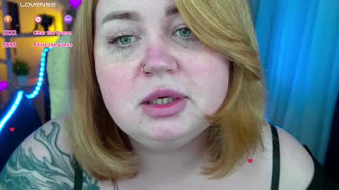 Lola online show from 02.06.25