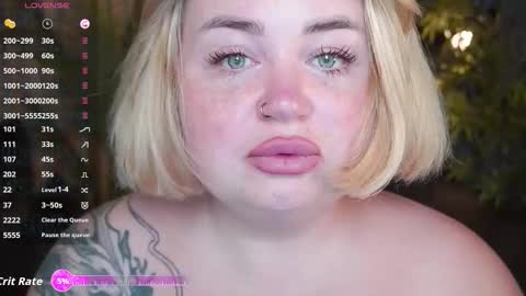 Lola online show from 10.15.25