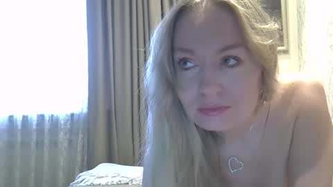 Zarina Swift online show from 02.04.25