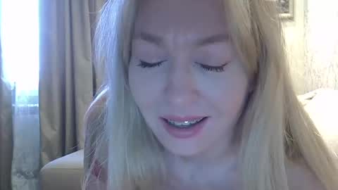 Zarina Swift online show from 02.06.25