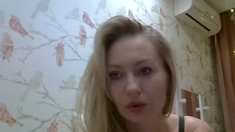 Zarina Swift online show from 11.26.25