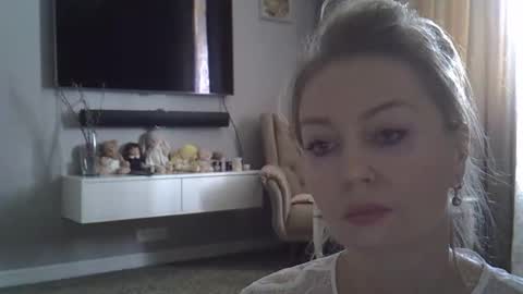Zarina Swift online show from 05.03.26