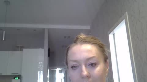 Zarina Swift online show from 05.19.26