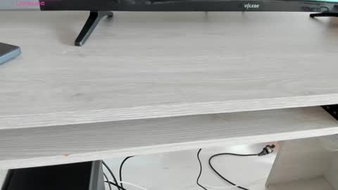 Zarina Waynne online show from 11.30.25