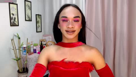 zaynelustts online show from 12.16.25