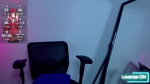 Karolyne online show from 11.03.25