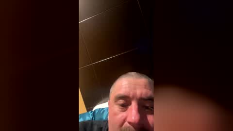 Snapshot of zeek805 chatting on 01.15.26 zeek805 online show from 01.15.26