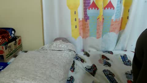 Snapshot of zeina_gen chatting on 05.22.26 flabby online show from 05.22.26