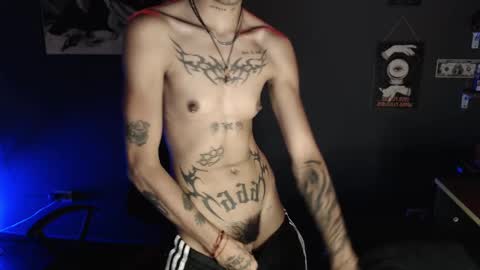 Snapshot of zeldrissss chatting on 11.16.25 Zeldris online show from 11.16.25