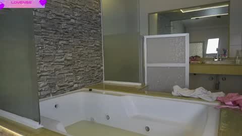 zenda_biancha online show from 03.31.26