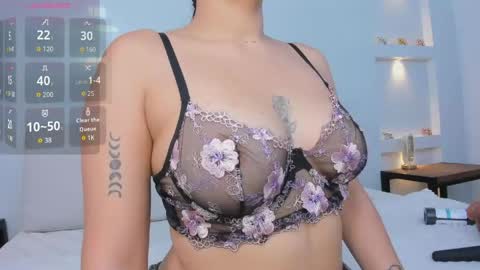 Zenda Evans online show from 05.26.26