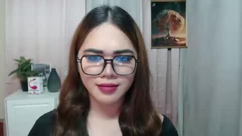 Snapshot of zendaya_amore chatting on 12.09.24 Zendaya online show from 12.09.24