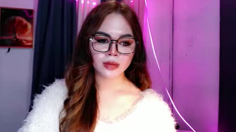 Snapshot of zendaya_amore chatting on 02.11.26 Zendaya online show from 02.11.26