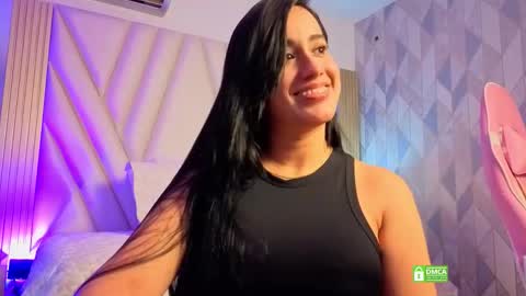 Snapshot of zendaya_cute chatting on 03.10.26 Zendaya online show from 03.10.26