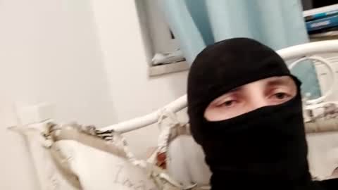 zenek1989007 online show from 12.20.24