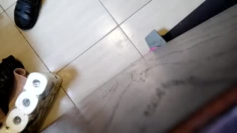 zenek1989007 online show from 12.24.24