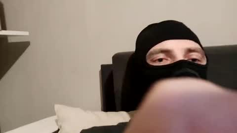 zenek1989007 online show from 02.19.25