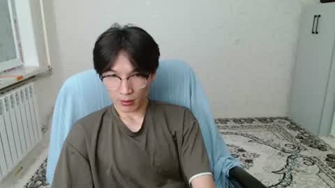 Snapshot of zengom chatting on 06.30.26 Zen online show from 06.30.26