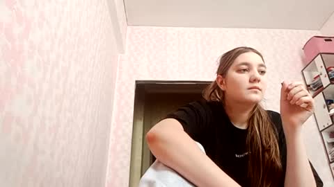 zeniabrossoit online show from 04.01.26