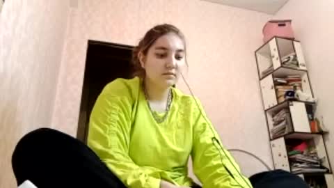 zeniabrossoit online show from 04.30.26