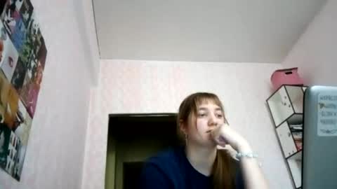 zeniabrossoit online show from 05.15.26