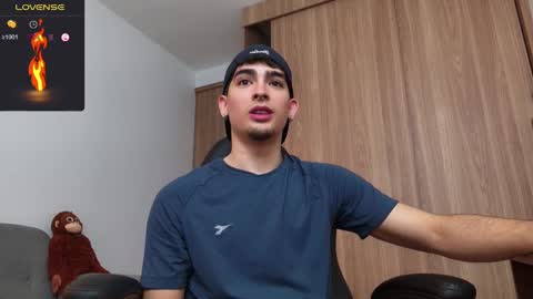 Zenn online show from 12.15.24