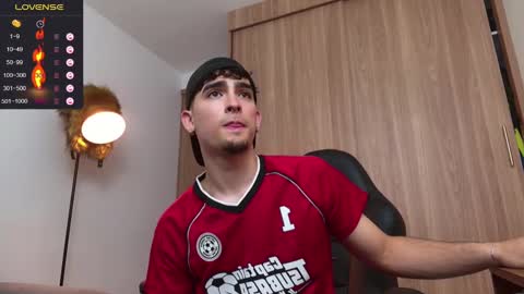 Zenn online show from 01.10.25