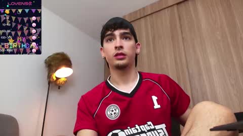 Zenn online show from 01.25.25