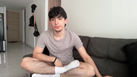 Zenn online show from 11.03.25