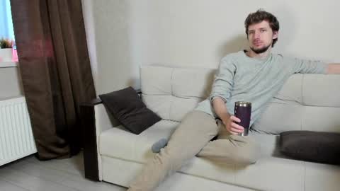 Andrew online show from 07.03.26