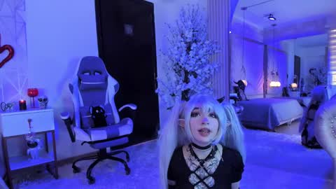    online show from 02.23.25