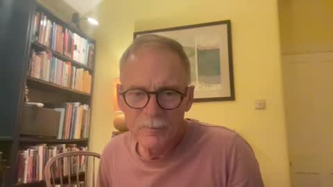 Snapshot of zephr1 chatting on 10.07.25 zephr1 online show from 10.07.25