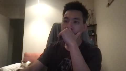 Snapshot of zeroventure chatting on 02.21.25 zeroventure online show from 02.21.25