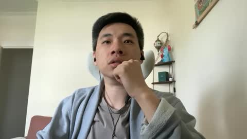 Snapshot of zeroventure chatting on 09.19.25 zeroventure online show from 09.19.25