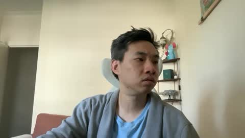 Snapshot of zeroventure chatting on 09.25.25 zeroventure online show from 09.25.25