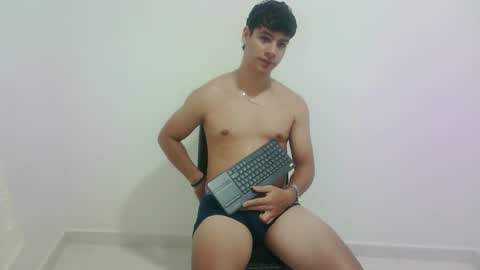 zeus_183 online show from 09.17.25